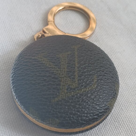 LOUIS VUITTON Astropill Monogram Lightup Keychain/Bag Charm. EUC w/COA - Picture 7 of 13